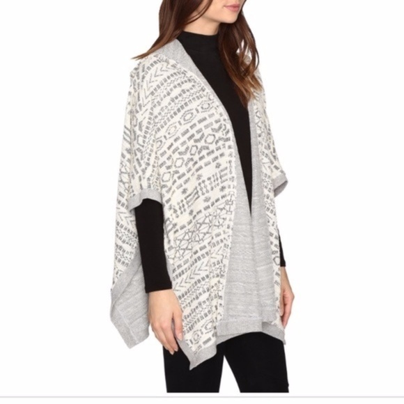 B.B. Dakota Jack Archibald Hooded Terry Poncho S - Picture 2 of 9